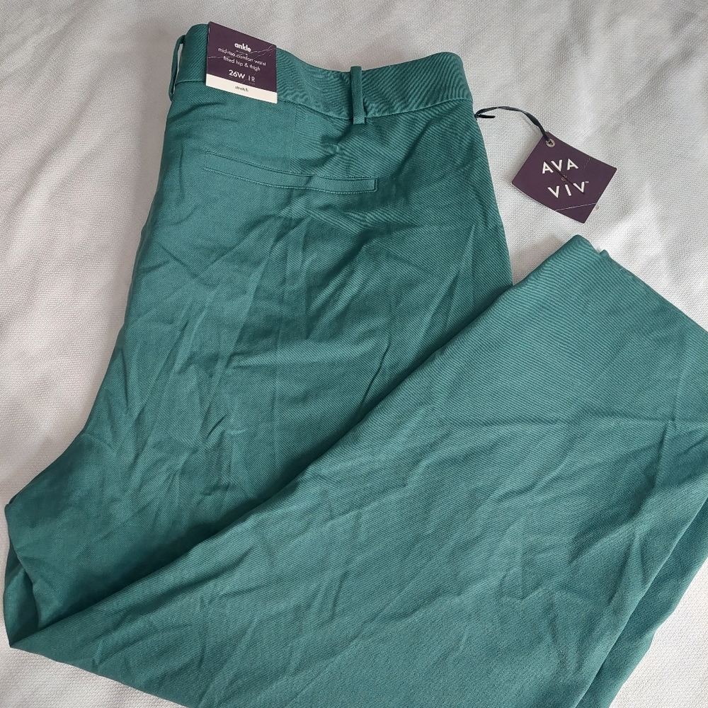 AVA VIV Nwt size 26W/1R ankle mid rise comfort waist green dress pant